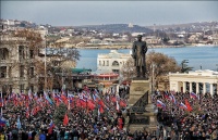 Губернатор Сергей Меняйло: «Два года назад севастопольцы и крымчане продемонстрировали всему миру пример сплоченности, патриотизма и решительности»