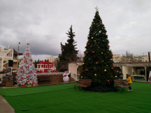 В Севастополе открыта ярмарка «Предновогодняя»