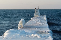 Спасатели призывают соблюдать правила безопасности на воде в любое время года