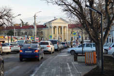 Правительство Севастополя предоставило служебные автомобили врачам и волонтерам