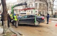 В центре города началась эвакуация автомобилей