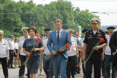 В День памяти и скорби севастопольцы возложили цветы к Мемориалу героической обороны Севастополя 1941-1942 гг.   