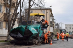 Улично-дорожную сеть Севастополя готовят к курортному сезону