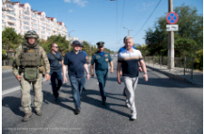 Михаил Развожаев провёл совещание Оперативного штаба на месте падения сбитой ракеты в Севастополе